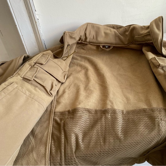 Rothco Concealed Carry Tactical men’s jacket NWT - Picture 9 of 15